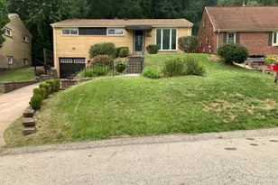 1212 Robinia Dr, Pittsburgh, PA 15221 - Photo 1