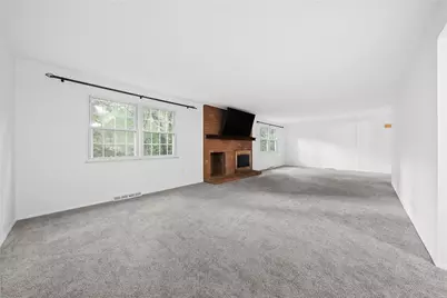 8648 W Barkhurst Dr, Pittsburgh, PA 15237 - Photo 6