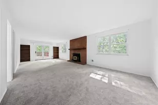 8648 W Barkhurst Dr, Pittsburgh, PA 15237 - Photo 32