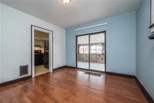 205 E Garden Rd, Pittsburgh, PA 15227 - Photo 12