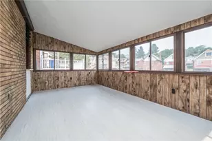 205 E Garden Rd, Pittsburgh, PA 15227 - Photo 20