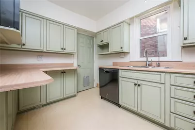 205 E Garden Rd, Pittsburgh, PA 15227 - Photo 16