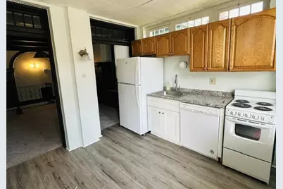 1663 Suburban Ave, Beechview, PA 15216 - Photo 10