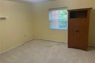 2850 Edgecliff Rd, Lower Burrell, PA 15068 - Photo 4