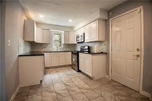 780 S Irvine Ave, Sharon, PA 16146 - Photo 2