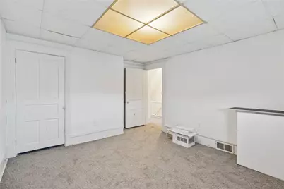 627 Woodward Ave, Stowe Township, PA 15136 - Photo 18