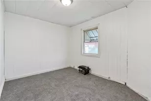 627 Woodward Ave, Stowe Township, PA 15136 - Photo 20