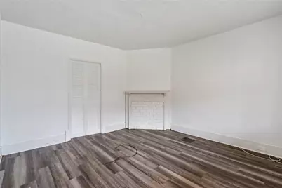 627 Woodward Ave, Stowe Township, PA 15136 - Photo 6