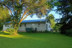 415 Browns Hill Rd, Middlesex Township, PA 16059 - Photo 1