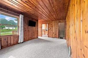 55 N Maysville Rd, West Salem Township, PA 16125 - Photo 10