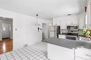 214 Wayne St, Lower Burrell, PA 15068 - Photo 10
