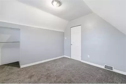 2322 Patterson Avenue, Pittsburgh, PA 15218 - Photo 18