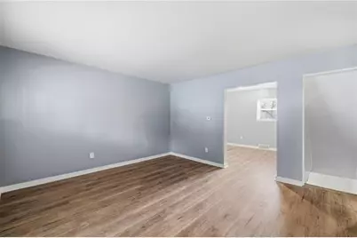 2322 Patterson Avenue, Pittsburgh, PA 15218 - Photo 4