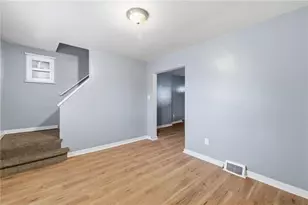2322 Patterson Ave, Pittsburgh, PA 15218 - Photo 14