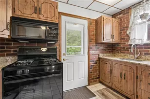 421 Ford St, West Mifflin, PA 15122 - Photo 22