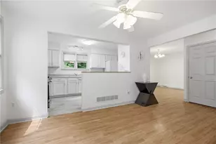 519 Arthur St, Pittsburgh, PA 15219 - Photo 8
