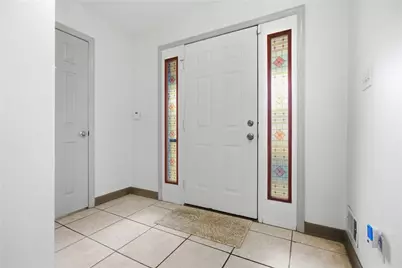 519 Arthur St, Pittsburgh, PA 15219 - Photo 2