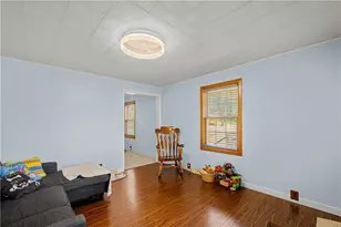 92 Beech St, Cecil, PA 15350 - Photo 12