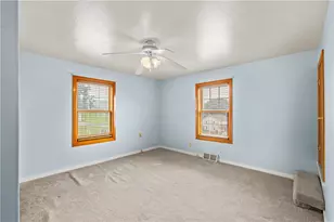 92 Beech St, Cecil, PA 15350 - Photo 16