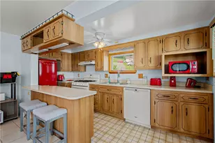92 Beech St, Cecil, PA 15350 - Photo 8