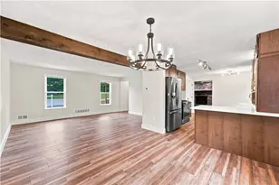 107 Colonial Way, Center Township, PA 15001 - Photo 6