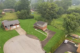 107 Colonial Way, Center Township, PA 15001 - Photo 34