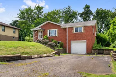 109 Rosemont Dr, Moon/Crescent Twp, PA 15108 - Photo 1