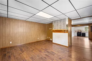 15 Maple St, Ellsworth Boro, PA 15331 - Photo 6