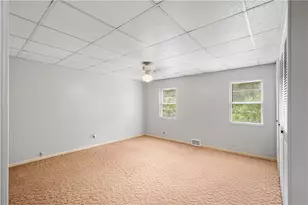 15 Maple St, Ellsworth Boro, PA 15331 - Photo 14