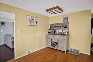 1745 Moffat St, Banksville/Westwood, PA 15106 - Photo 10