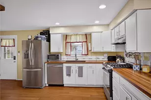 1745 Moffat St, Banksville/Westwood, PA 15106 - Photo 12