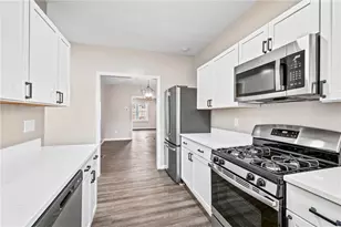 2207 Imperial St, Pittsburgh, PA 15217 - Photo 12