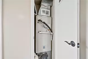 2207 Imperial St, Pittsburgh, PA 15217 - Photo 34