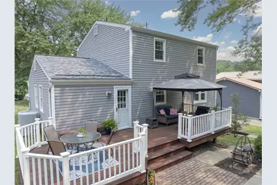 4006 Fellowship Dr, Cecil, PA 15017 - Photo 32