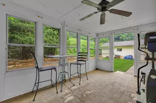 195 Route 68, Rochester, PA 15074 - Photo 20