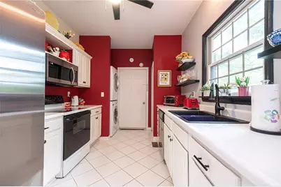 110 Lucca Lane, Oakmont, PA 15139 - Photo 10