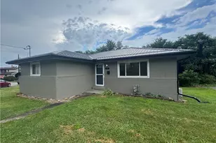 59 Madison Ave, Uniontown, PA 15401 - Photo 2