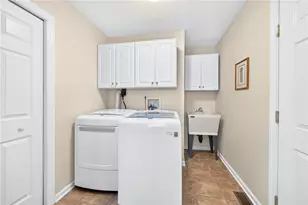 1803 Appleridge Ct, Adams Township, PA 15044 - Photo 20