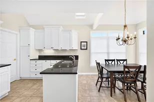 1803 Appleridge Ct, Adams Township, PA 15044 - Photo 12