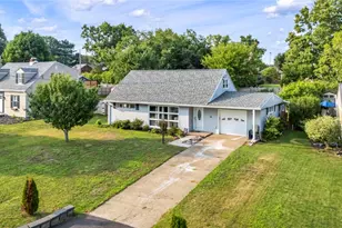 402 Baker, Hopewell Township, PA 15001 - Photo 2
