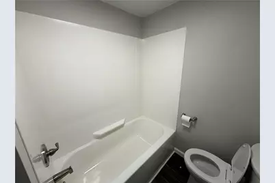 1412 W Crawford Ave, Connellsville, PA 15425 - Photo 10