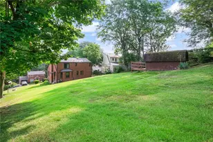 954 Brentview Rd, Pittsburgh, PA 15236 - Photo 4