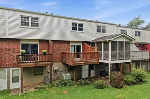 232 S Grandview, Pittsburgh, PA 15205 - Photo 18