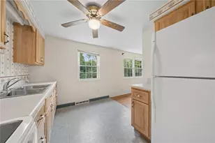5927 Victor Cir, Hopewell Township, PA 15001 - Photo 18