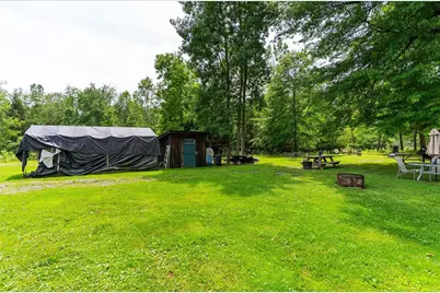 4263 Evergreen Rd, Pulaski Township, PA 16159 - Photo 28