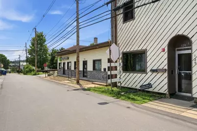 129 W Neshannock Avenue, Suite 2, New Wilmington Boro, PA 16142 - Photo 2