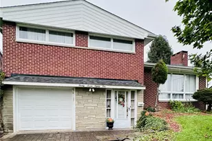 2781 Grant St, Lower Burrell, PA 15068 - Photo 2