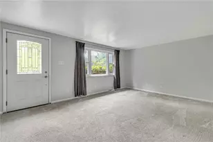 2204 27th St, White Township, PA 15010 - Photo 6