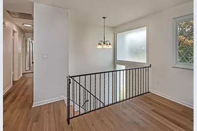 205 Watson Ave, Pittsburgh, PA 15238 - Photo 2