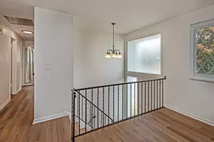 205 Watson Ave, Pittsburgh, PA 15238 - Photo 2